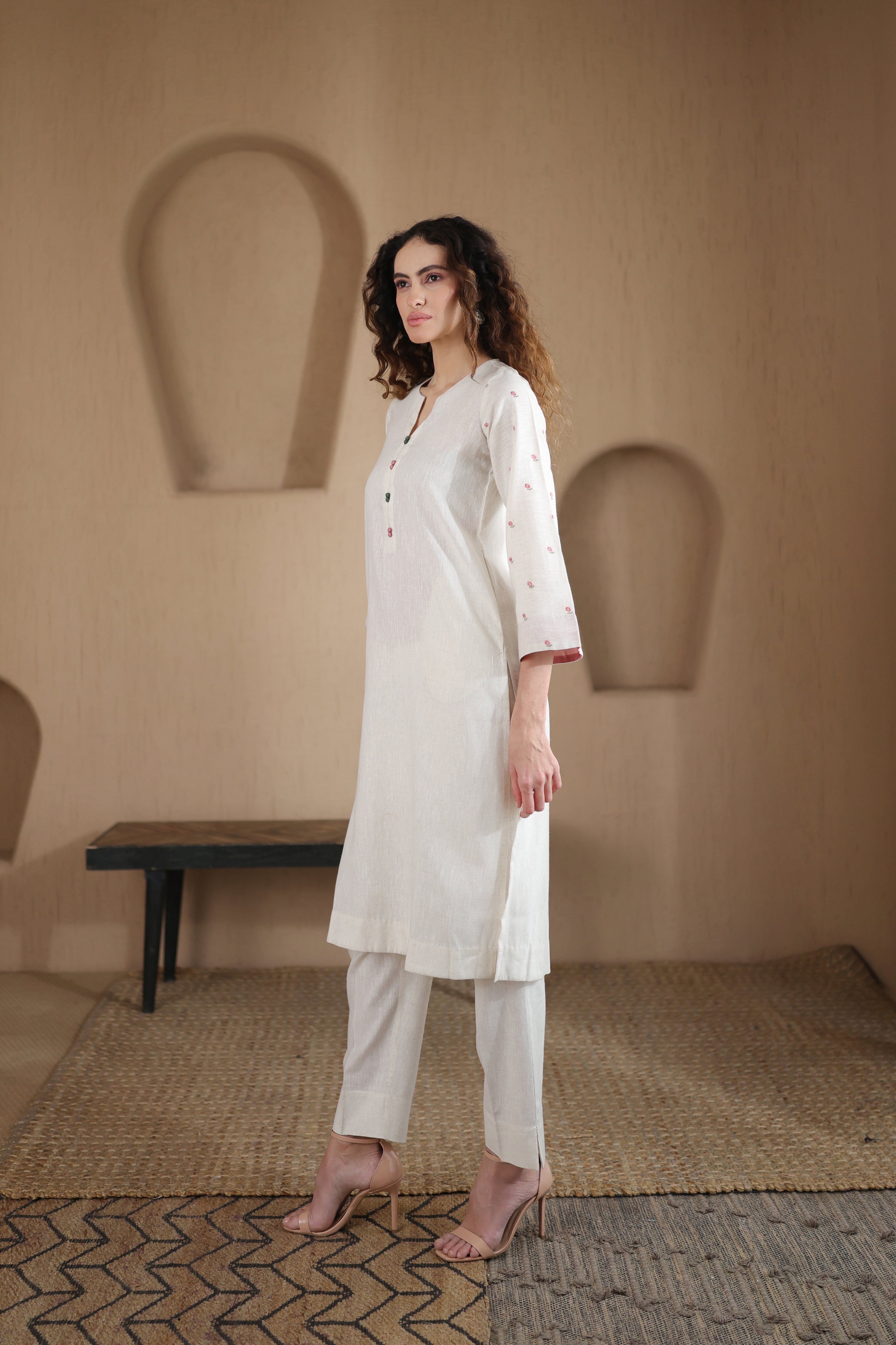 Nura Linen Kurta with Gul Booti Detailing - Light Buff or Black
