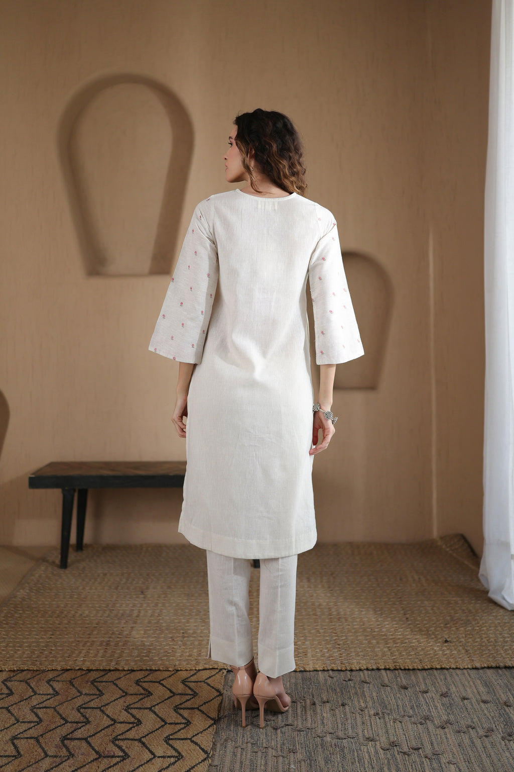 Nura Linen Kurta with Gul Booti Detailing - Light Buff or Black