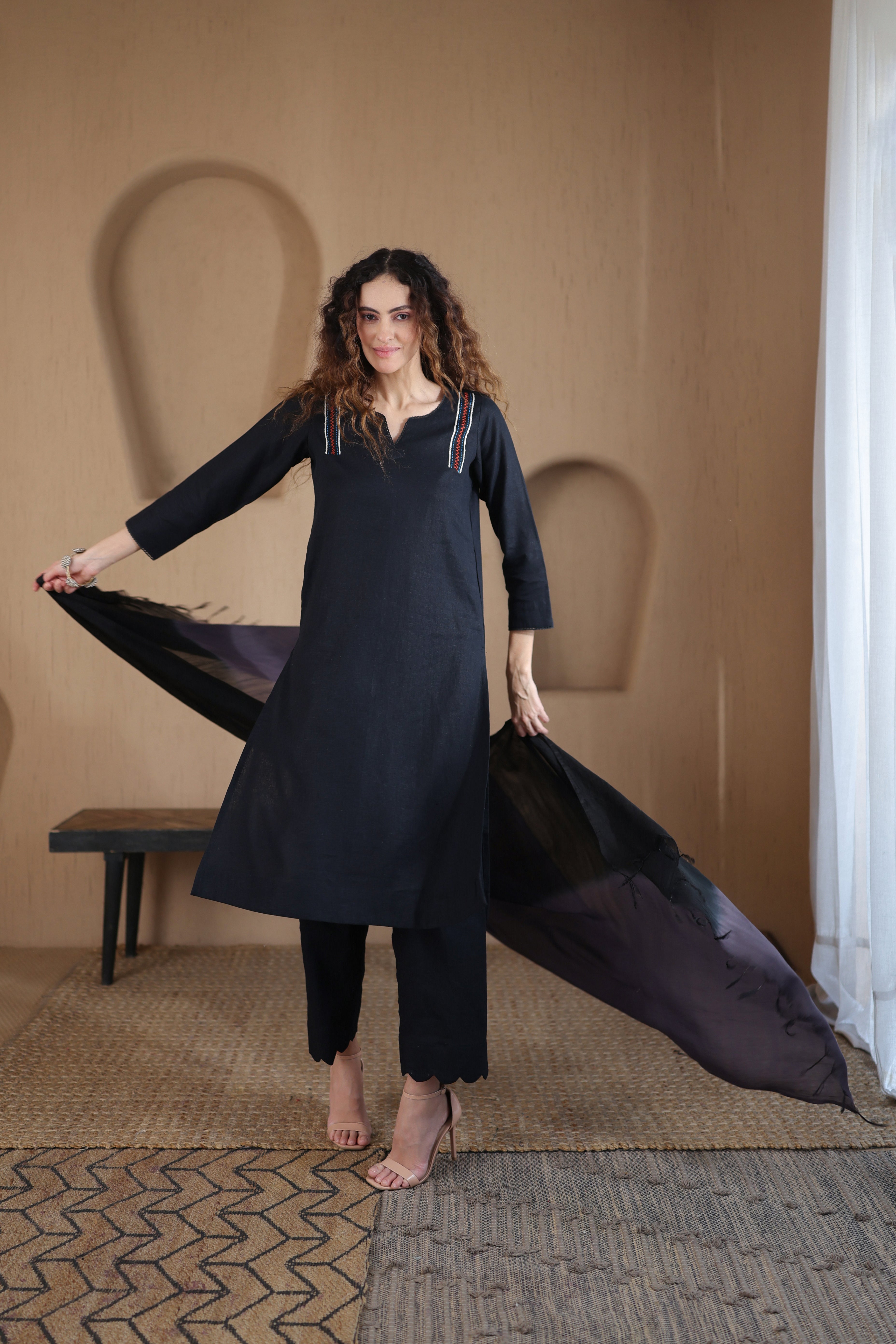 Nura Mulberry Cotton Linear Dip Dupatta