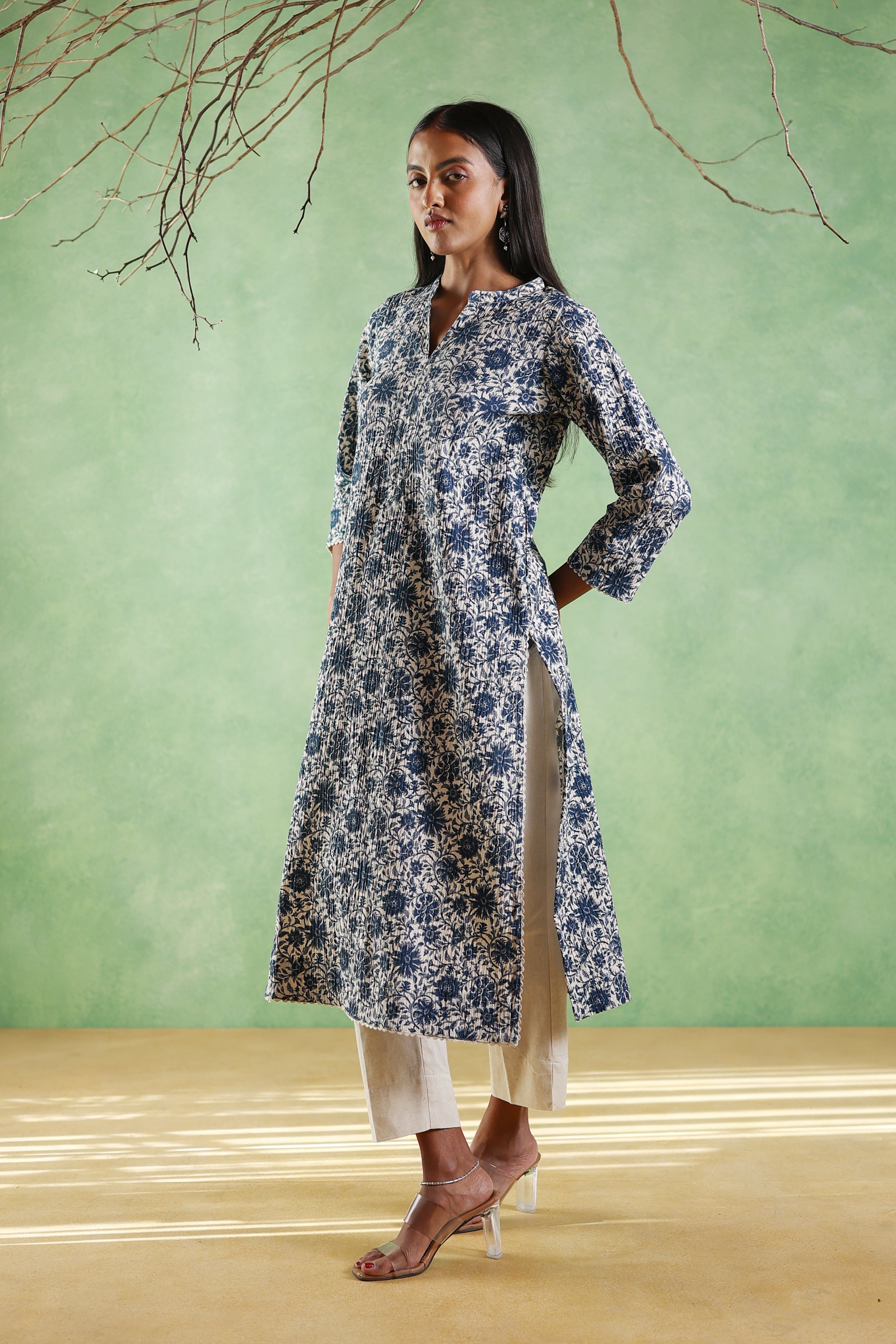 Afsana Linen Crepe Print Kurta - Blue