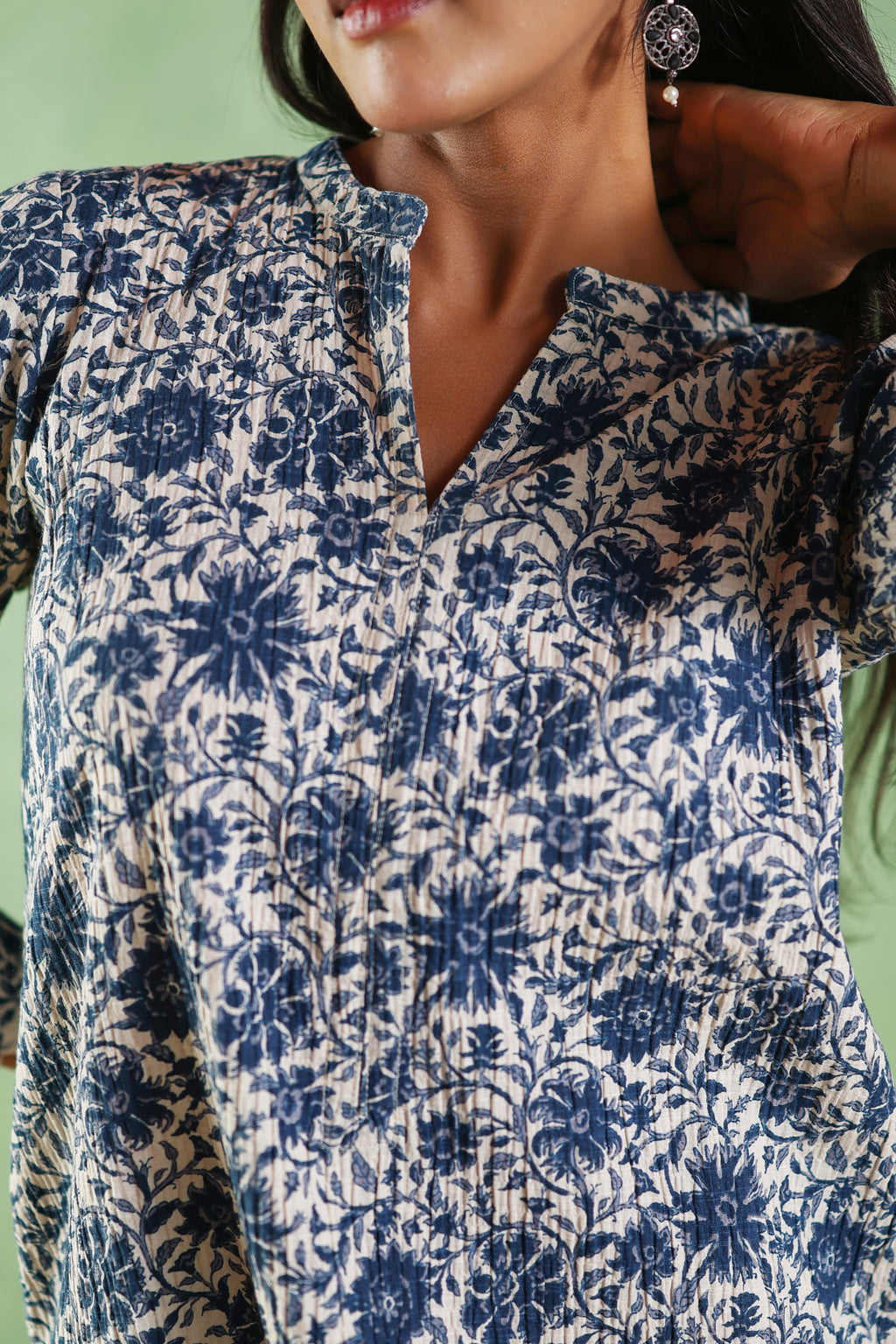 Afsana Linen Crepe Print Kurta - Blue
